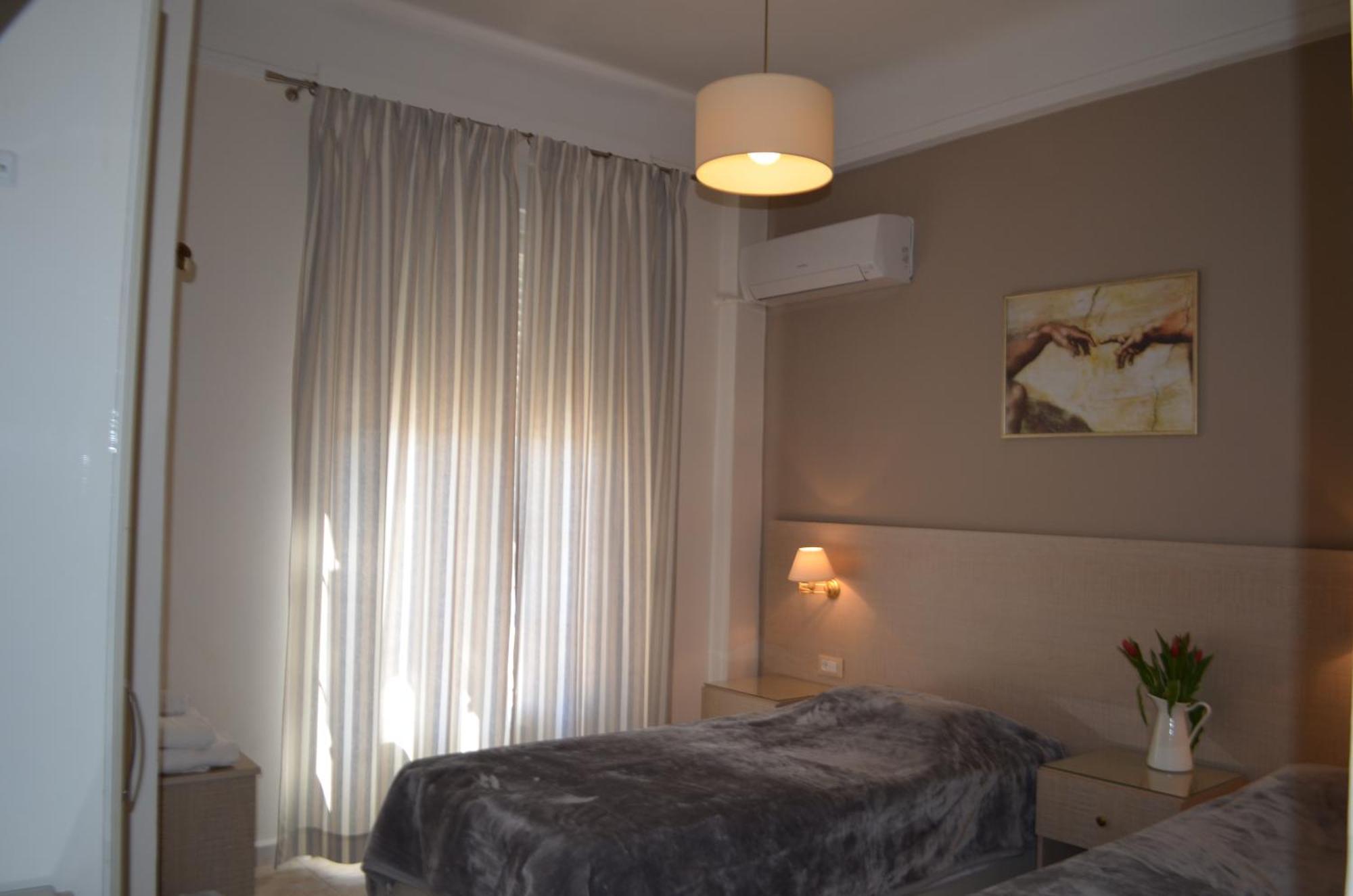 Archontissa Hotell Ermoupoli Rum bild