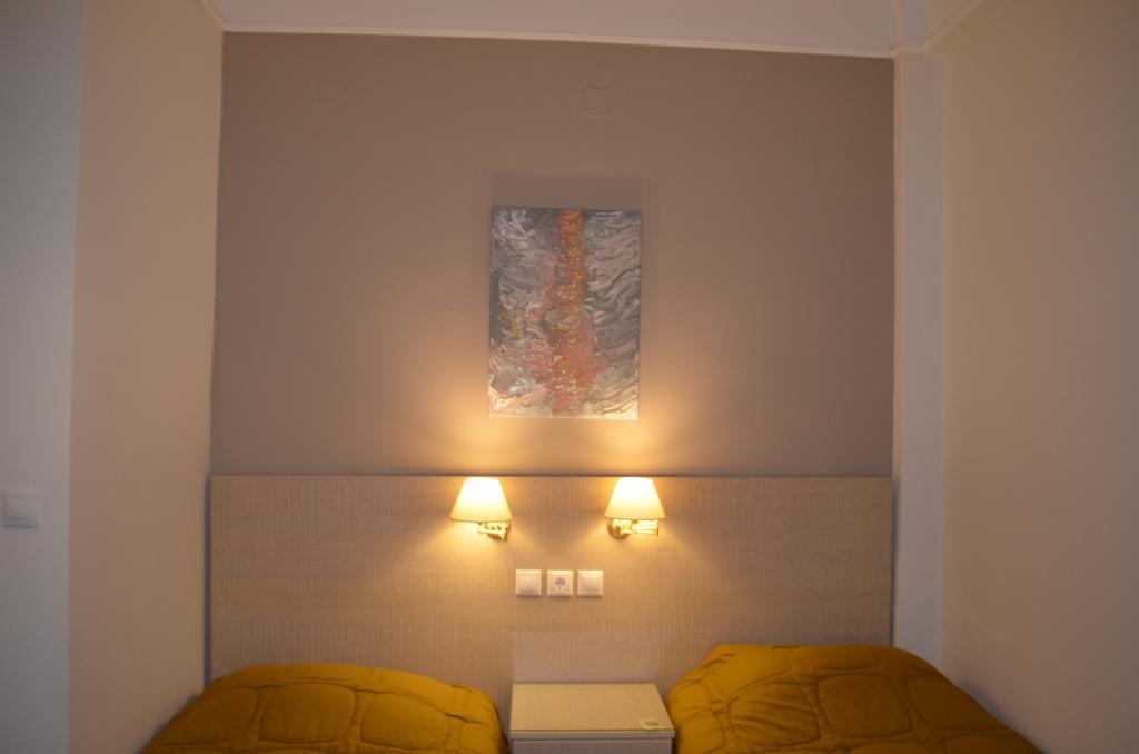 Archontissa Hotell Ermoupoli Rum bild